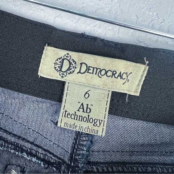 Democracy Skinny Ankle Skimmer Jeans, Dark Blue 6 - EUC, Classic, Denim, Stretch - Picture 7 of 9